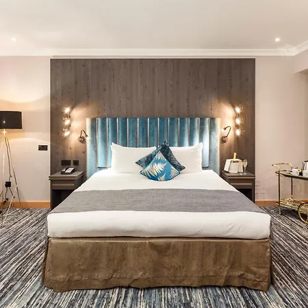 Courthouse Hotel London-3